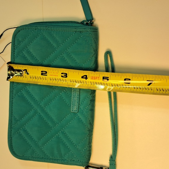 Vera Bradley.RFID - Picture 4 of 10